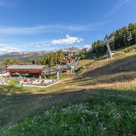 Cosy 4 Pers Avec Vue Pistes, Centre Station, Acces Direct Ski, Tarentaise - Fr-1-353-77 Apartamento La Plagne